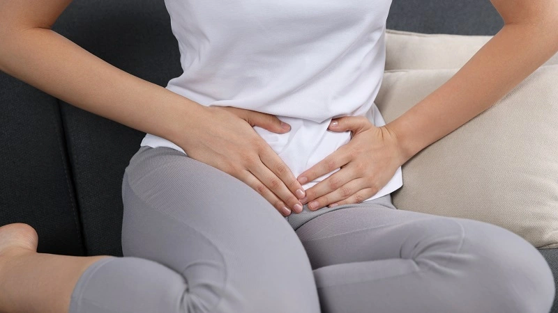pain in lower abdomen and buttocks in female