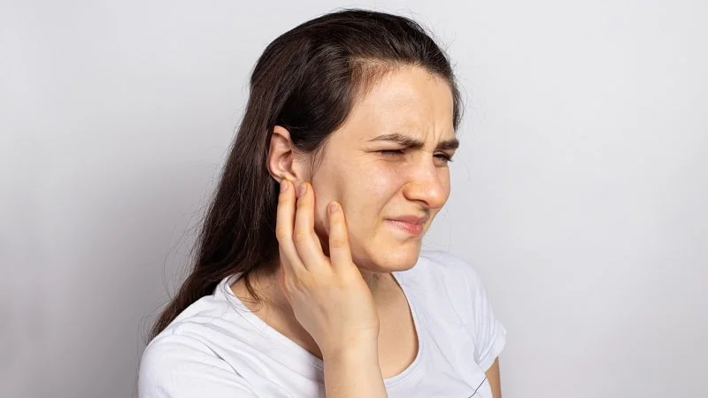 ear lobe piercing not healing after 6 months