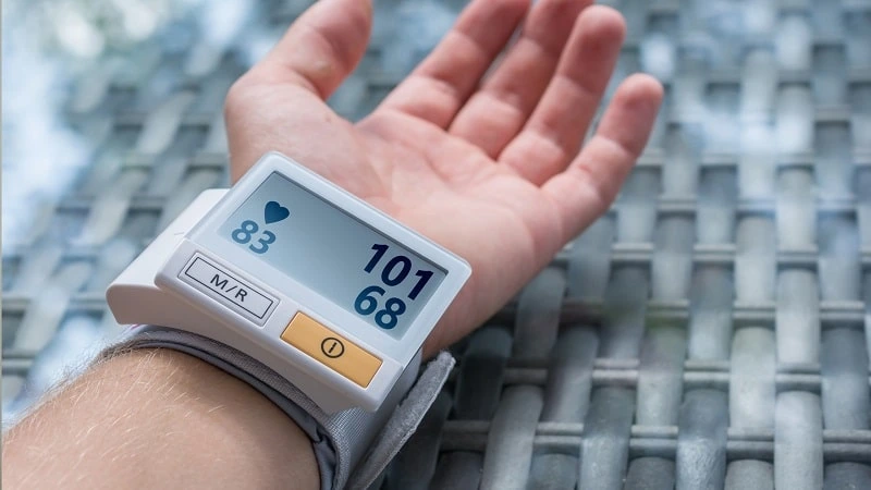 lazle blood pressure monitor