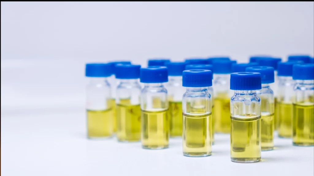 can labs tell the difference between real and synthetic urine